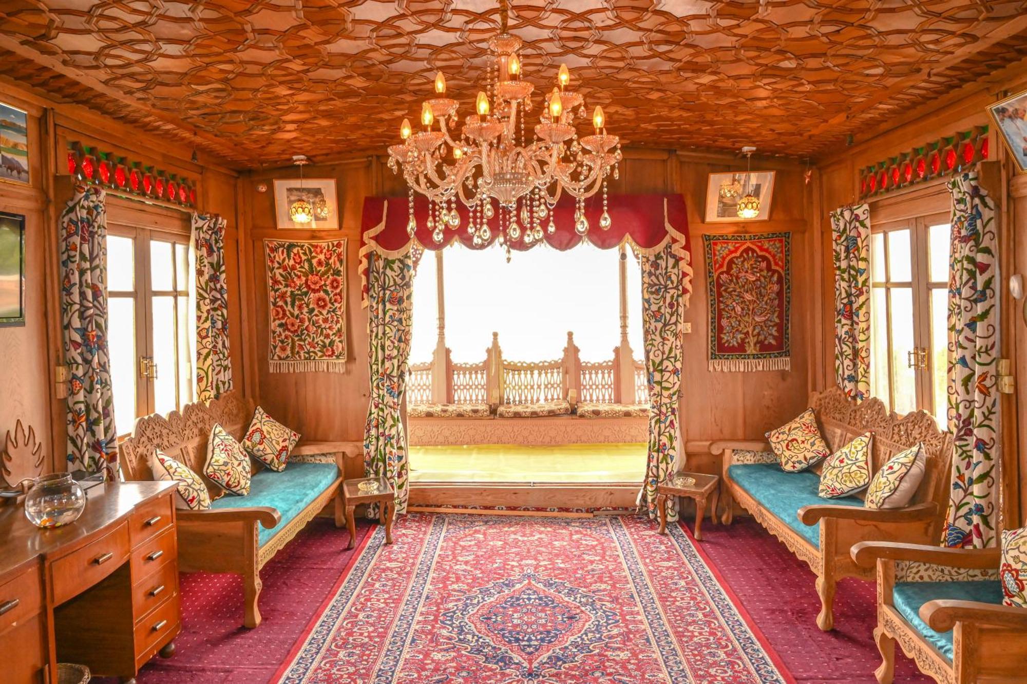 Hotel Golden Flower Heritage Houseboat Nagin Bagh Exteriér fotografie